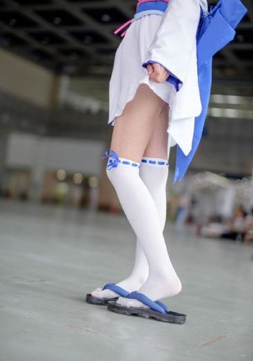紧身裙女教师在线观看