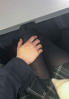 免费观看性生交大片两女一男