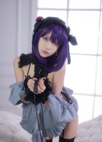 后宫露营樱花