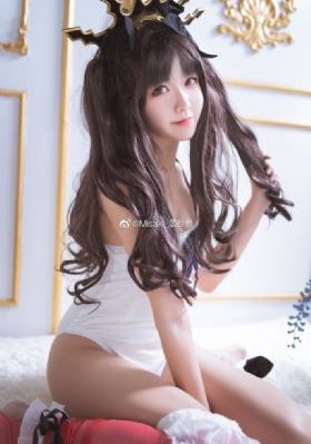 她丈夫面前被耍了2017